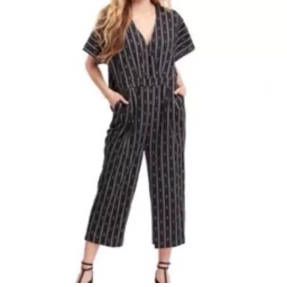 World Market Striped Printed Wide-leg Jumpsuit size M/L Lagenlook Artsy Resort